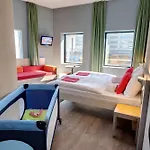Meininger West