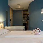 Hotel Meininger West