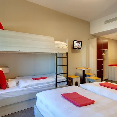 Hotel Meininger West