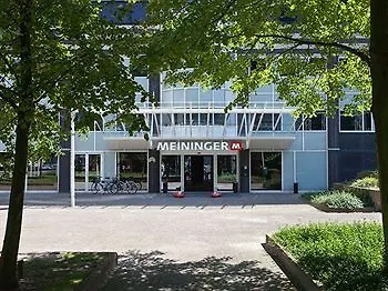 Meininger West Hotel 2*