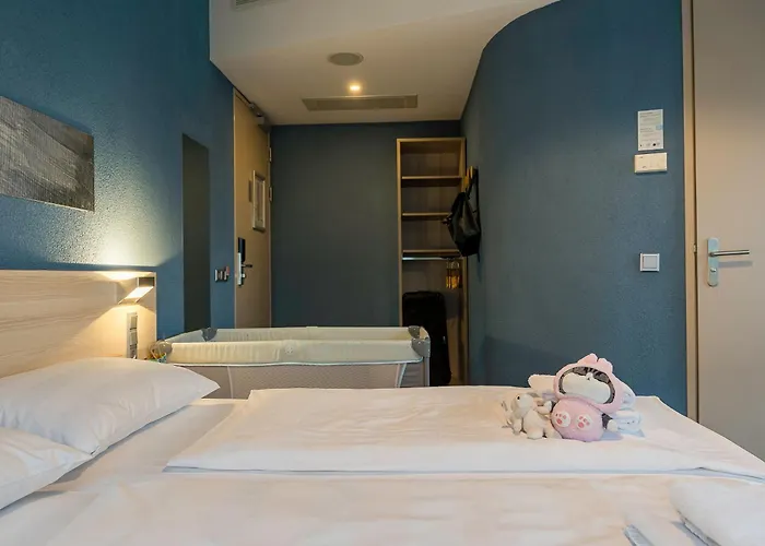 Hotel Meininger West