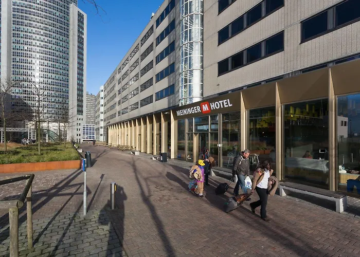 Meininger West Hotel