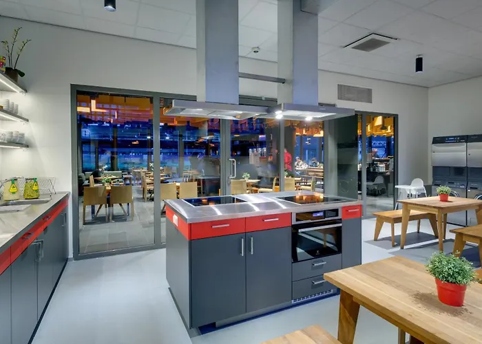 Hotel Meininger West Amsterdam